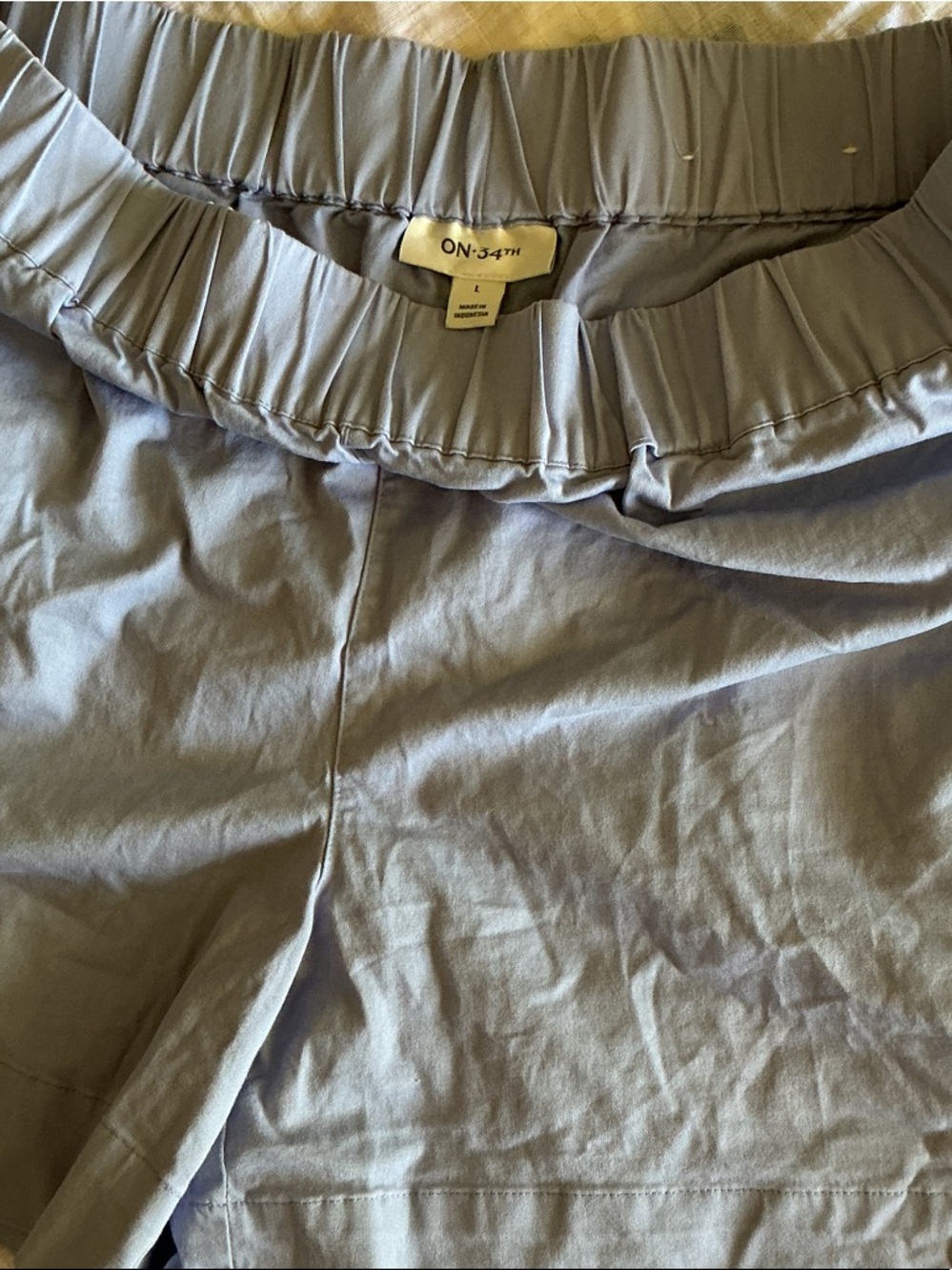 ON-34th Women's Light Gray Elastic Waist Shorts